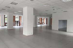 Komercyjne do wynajęcia 980m2 Łódź Plac Zwycięstwa - zdjęcie 1