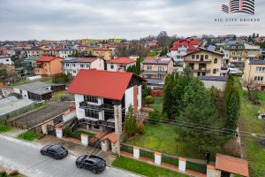 Dom na sprzedaż 300m2 kraśnicki Kraśnik Stefana Żeromskiego - zdjęcie 2