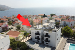 Mieszkanie na sprzedaż 73m2 Splicko-Dalmatyński Trogir - Čiovo - zdjęcie 2