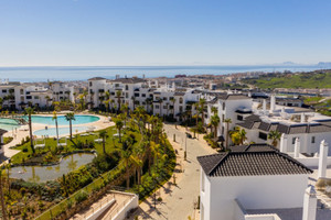 Mieszkanie na sprzedaż 129m2 Andaluzja Estepona - zdjęcie 2