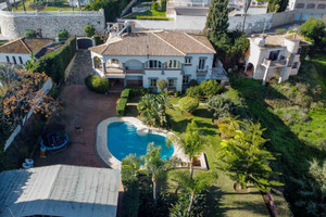 Dom na sprzedaż 334m2 Andaluzja Malaga - zdjęcie 1