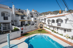 Mieszkanie na sprzedaż 54m2 Andaluzja Malaga Nerja - zdjęcie 2