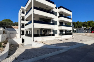 Mieszkanie na sprzedaż 85m2 Splicko-Dalmatyński Trogir - Čiovo - zdjęcie 1