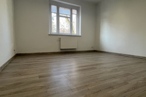 Komercyjne do wynajęcia 70m2 Poznań Grunwald Rondo Jana Nowaka-Jeziorańskiego - zdjęcie 2