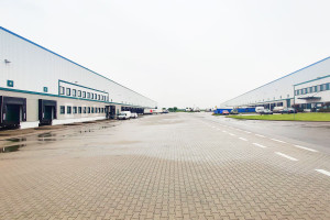 Komercyjne do wynajęcia 6500m2 Piotrków Trybunalski - zdjęcie 2