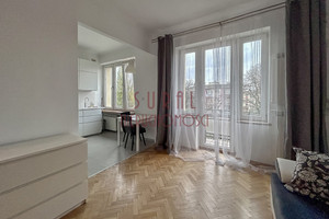 Mieszkanie na sprzedaż 35m2 Warszawa Bielany Stare Bielany Stare Bielany/balkon/cisza/metro/przedwojenna kamienica z  - zdjęcie 2