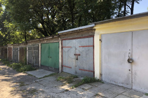 Garaż do wynajęcia 20m2 Kraków Dębniki Os. Podwawelskie Jana Twardowskiego - zdjęcie 1