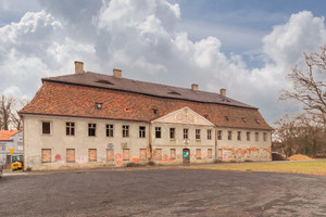 Dom na sprzedaż 1130m2 żarski Jasień Konstytucji 3 Maja - zdjęcie 3