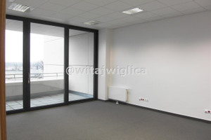 Komercyjne do wynajęcia 230m2 Wrocław Fabryczna - zdjęcie 3