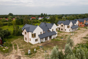 Dom na sprzedaż 197m2 otwocki Wiązowna Stefanówka Żurawia - zdjęcie 1