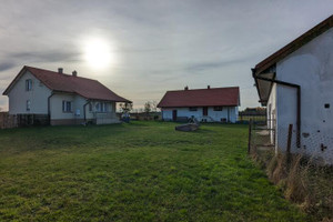 Komercyjne na sprzedaż 670m2 piaseczyński Prażmów - zdjęcie 2