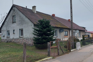 Mieszkanie na sprzedaż 74m2 bytowski Czarna Dąbrówka Karwno - zdjęcie 1