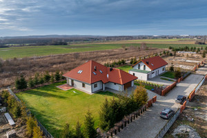 Dom na sprzedaż 250m2 zgierski Stryków Dobieszków - zdjęcie 3