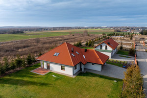 Dom na sprzedaż 250m2 zgierski Stryków Dobieszków - zdjęcie 2