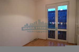 Mieszkanie do wynajęcia 52m2 Warszawa Śródmieście pl. Konstytucji - zdjęcie 3