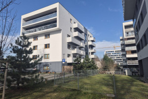 Mieszkanie na sprzedaż 40m2 Poznań Winogrady - zdjęcie 2