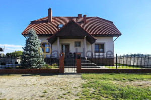 Dom na sprzedaż 261m2 śremski Brodnica - zdjęcie 2