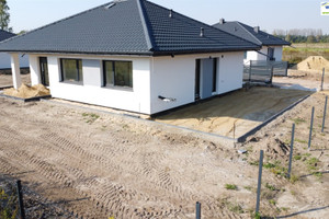 Dom na sprzedaż 106m2 Piotrków Trybunalski Brunona - zdjęcie 1