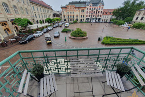 Mieszkanie na sprzedaż 83m2 Kraków Stare Miasto pl. Szczepański - zdjęcie 2