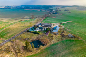 Dom na sprzedaż 173m2 sępoleński Więcbork - zdjęcie 2