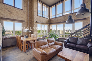 Apartament z panoramicznym widokiem Saska Kępa