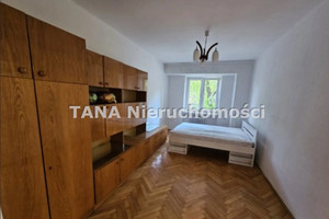 Plac Centralny 1 piętro Winda Piwnica