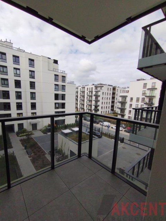 Mit Parkplatz: 2-Zimmer, Mokotów, 43m², Foto 3