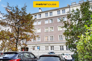 Śródmieście,.Wiejska, wysokie i przestronne 2 pok