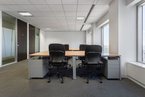 Prywatne biuro dla 5 osób w Regus Jaracza