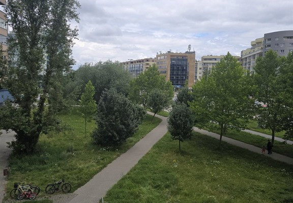 Metro Kabaty, 2 oddzielne pokoje, garaż