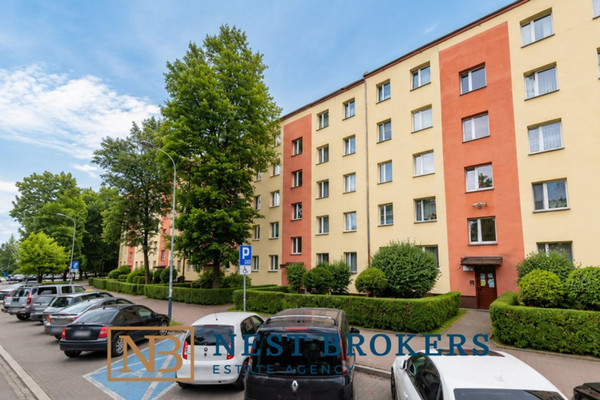 44 m² | 2 pokoje | Osobna kuchnia | Bieńczyce