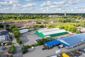 Magazyn z biurem 1.894m2
