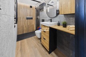 Wyjątkowy loft z antresolą | Kamienica z podwórkiem i parkingiem