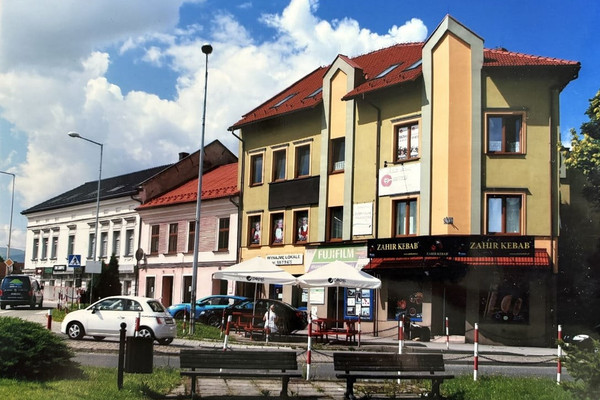 kamienica mieszkalno-usługowa-handlowa