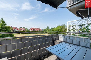 Wygodne 3 pokoje z klimatyzacją i balkonem - 64m²