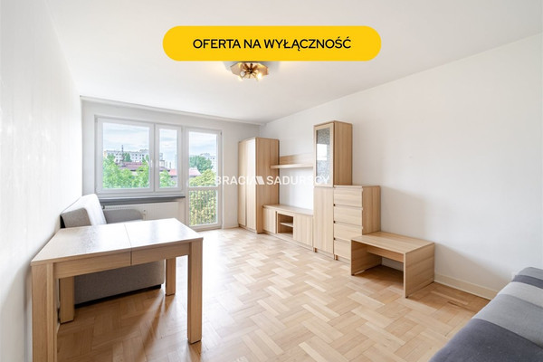 Trzypokojowe mieszkanie z oddzielną kuchnią!