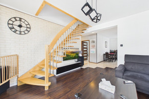93 m² | Dwupoziomowe, 2 balkony, Miejsce postojowe