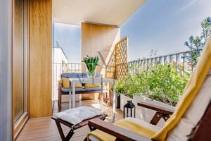 Apartament z Tarasem i 4 Miejscami Parkingowymi