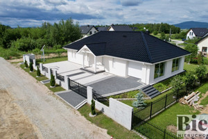 Nowy parterowy dom klasy premium, Jordanów Śląski, PC, Garaż dwustanowiskowy