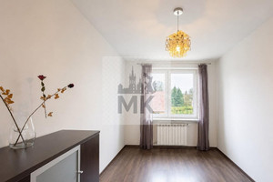 3 pokoje, osobna kuchnia, balkon, garaż w cenie
