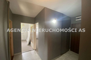3-pokojowe , 50 m² z balkonem oraz garażem