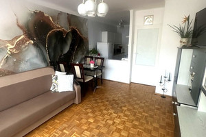 Na sprzedaż 2-pokojowe mieszkanie w centrum