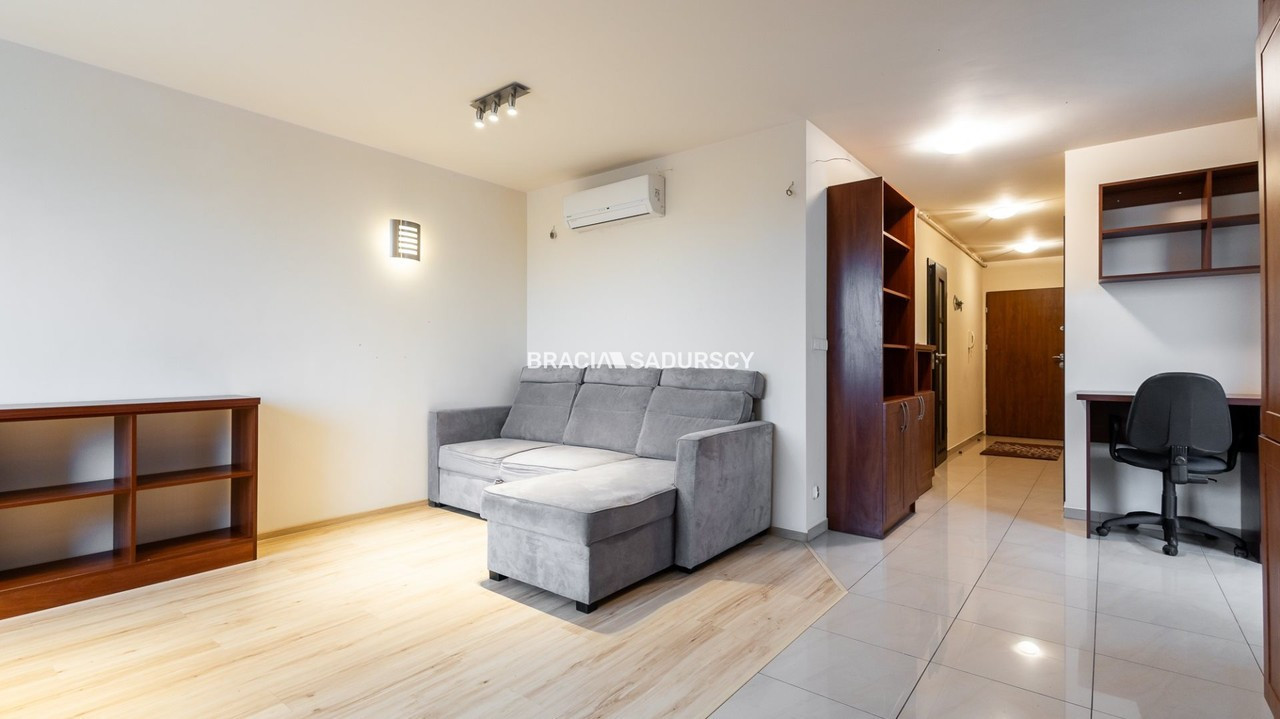 2 pokoje, 49 m², piętro 2, ul. Pszczelna, Dębniki, Kraków
