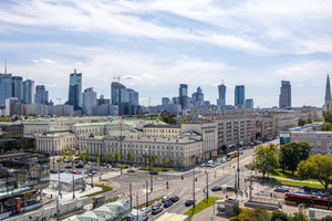 Plac Bankowy, metro Ratusz Arsenał
