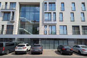 Centrum, teren zamknięty, 3-pok., 50 m2, miejsce p