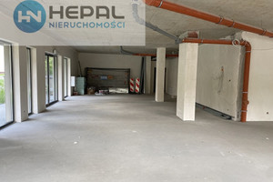 Do wynajęcia lokal na parterze o pow. 248 m2