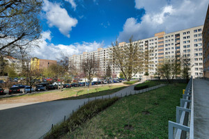 3 pokoje z loggią47 m²1. piętro