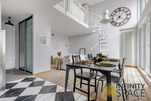 Unikatowy dwupoziomowy loft | Praga Płd. | Parking