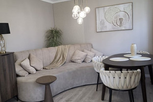 Nowoczesne mieszkanie po remoncie, balkon, parking, piwnica, klimatyzacja