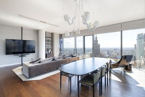 Cosmopolitan – 165 m², 4 rooms, 3 bedrooms